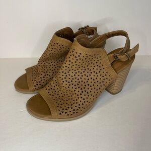 Universal Thread Milliana Microsuede Open Toe Block Heel Sandals